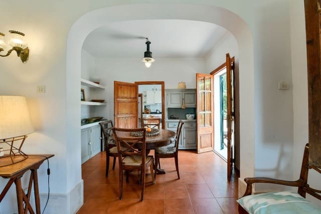 6 soveværelse Villa til salg i Alcúdia - € 4.300.000 (Ref: 9374979)