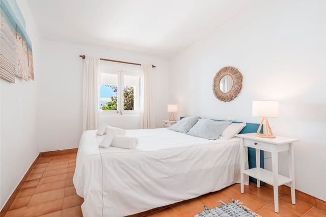 3 bedroom Apartment for sale in Port de Pollença, Pollensa / Pollença - € 2,500,000 (Ref: 9378742)