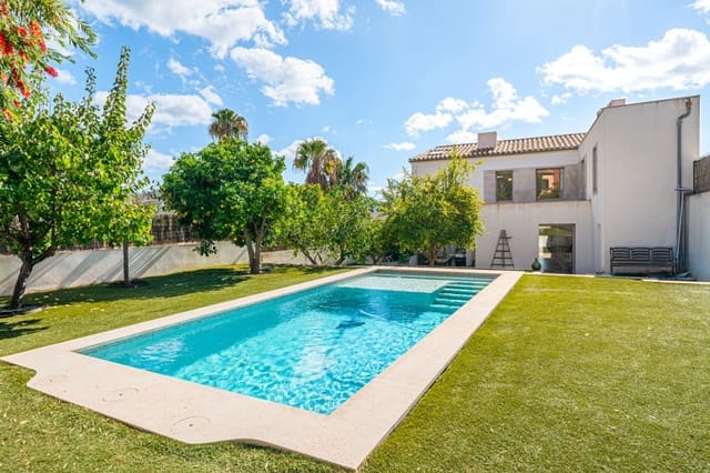 4 soveværelse Semi-Rækkehus til salg i Calvià med swimmingpool - € 1.980.000 (Ref: 9378743)