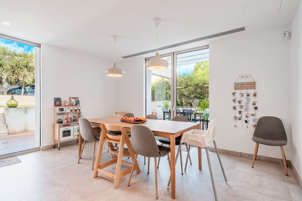 4 soveværelse Semi-Rækkehus til salg i Calvia med swimmingpool - € 1.980.000 (Ref: 9378743)