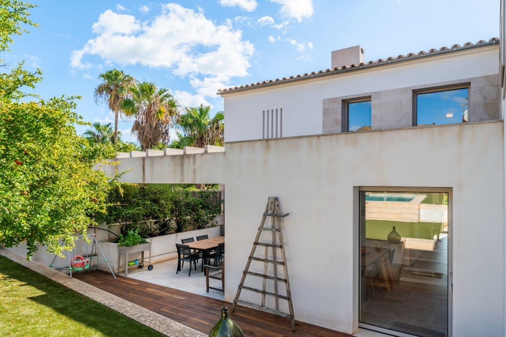 4 soveværelse Semi-Rækkehus til salg i Calvia med swimmingpool - € 1.980.000 (Ref: 9378743)