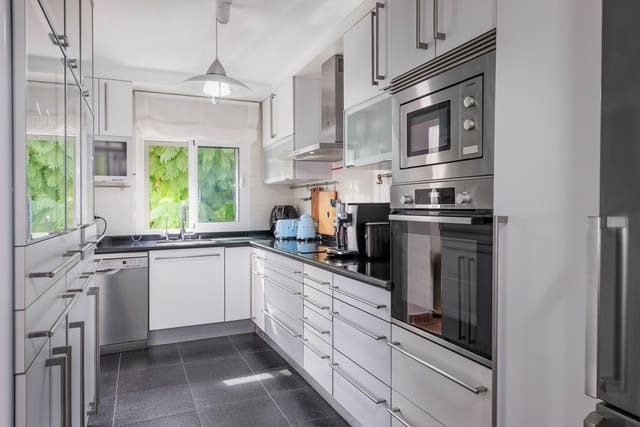 4 chambre Villa/Maison Semi-Mitoyenne à vendre à Mal Pas-Bon Aire, Alcúdia - 2 950 000 € (Ref: 9378745)