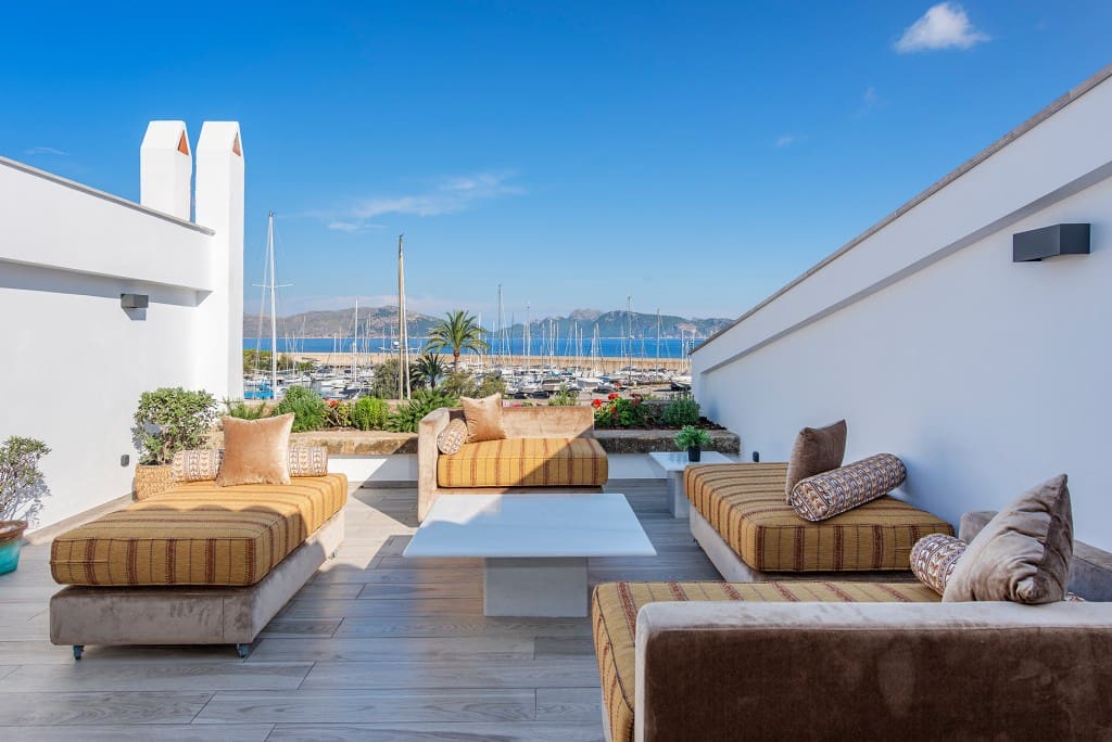 4 bedroom Semi-detached Villa for sale in Mal Pas-Bon Aire - € 2,950,000 (Ref: 9378745)