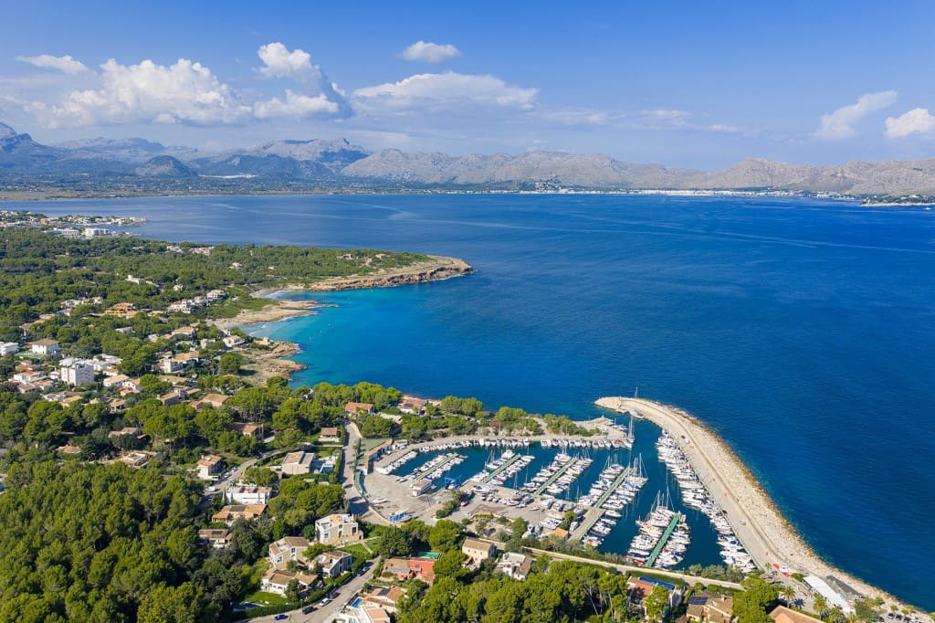 4 bedroom Semi-detached Villa for sale in Mal Pas-Bon Aire - € 2,950,000 (Ref: 9378745)