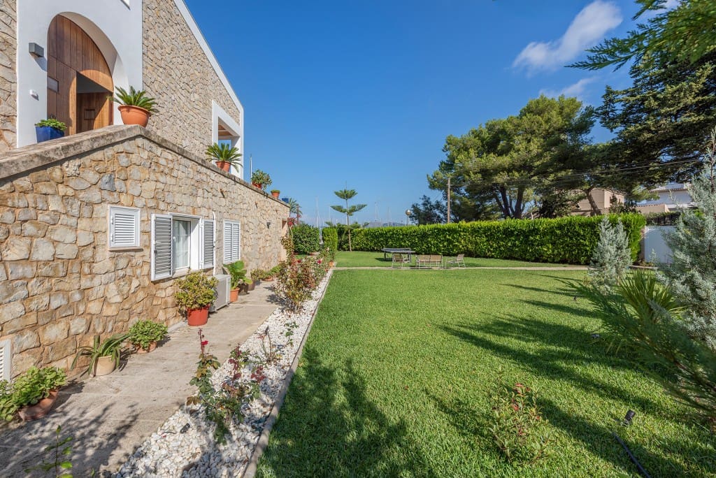 4 bedroom Semi-detached Villa for sale in Mal Pas-Bon Aire - € 2,950,000 (Ref: 9378745)