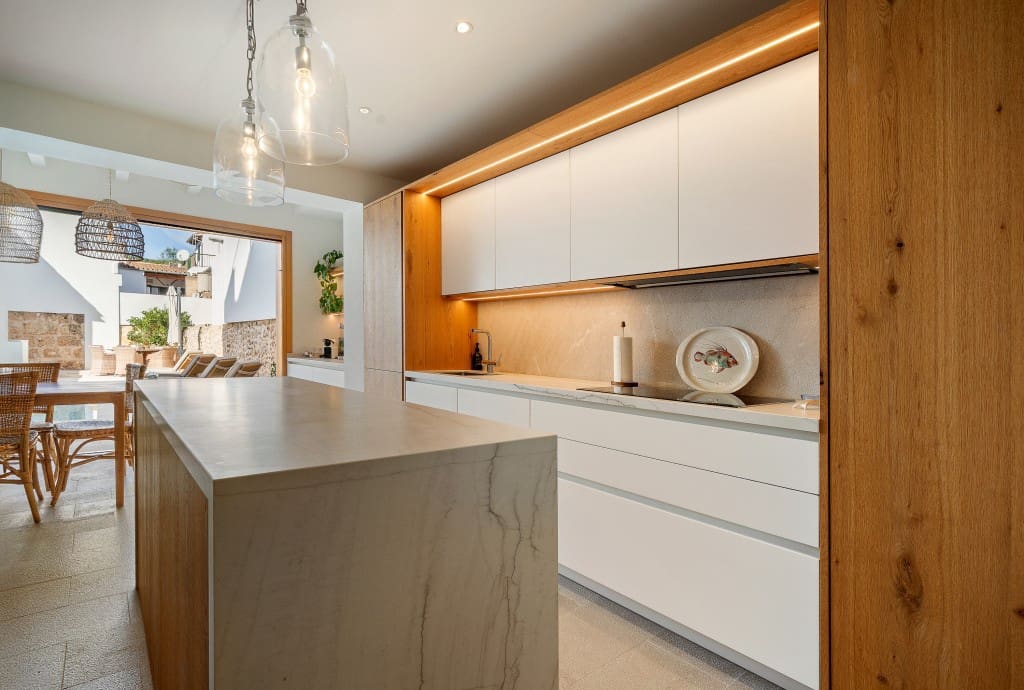 4 soveværelse Byhus til salg i Pollensa / Pollenca med swimmingpool - € 1.750.000 (Ref: 9390177)