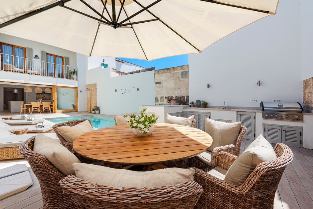 4 slaapkamer Huis te koop in Pollensa / Pollenca met zwembad - € 1.750.000 (Ref: 9390177)