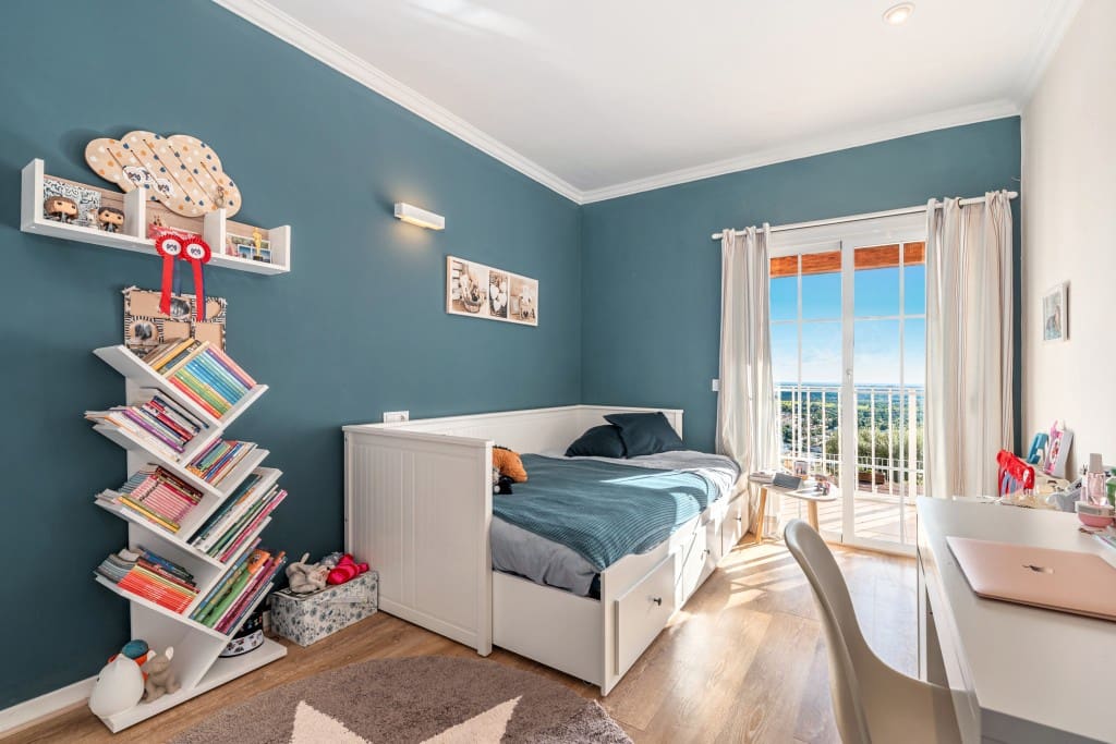 5 bedroom Villa for sale in Bunyola with pool - € 1,700,000 (Ref: 9400400)