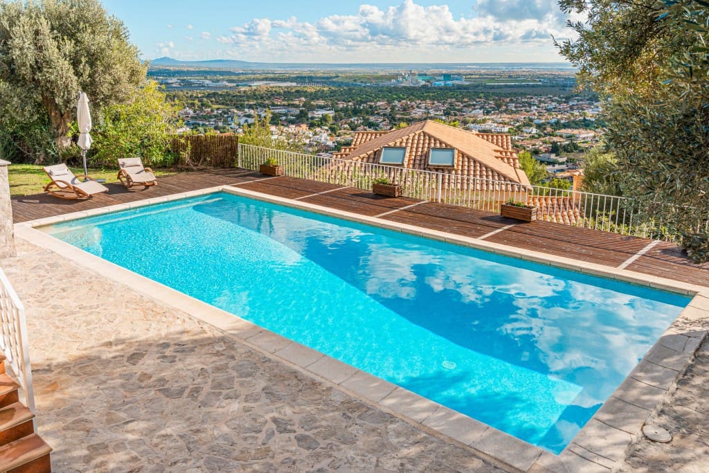 5 bedroom Villa for sale in Bunyola with pool - € 1,700,000 (Ref: 9400400)