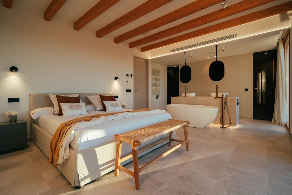 4 chambre Maison de Ville à vendre à Montuiri avec piscine - 1 795 000 € (Ref: 9400401)