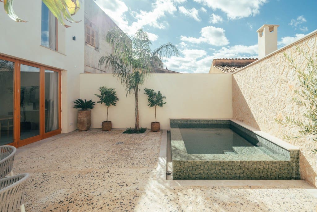 4 chambre Maison de Ville à vendre à Montuiri avec piscine - 1 795 000 € (Ref: 9400401)