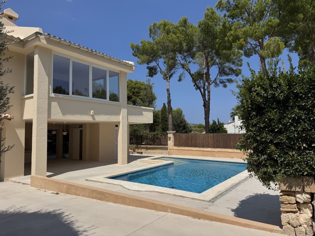 4 sovrum Villa till salu i Mal Pas-Bon Aire med pool garage - 1 750 000 € (Ref: 9410611)