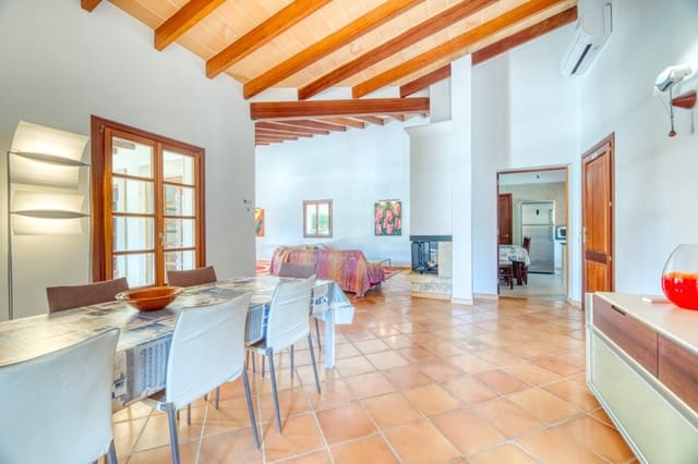 4 Zimmer Villa zu verkaufen in Port de Pollença, Pollensa / Pollença mit Pool - 2.500.000 € (Ref: 9415485)