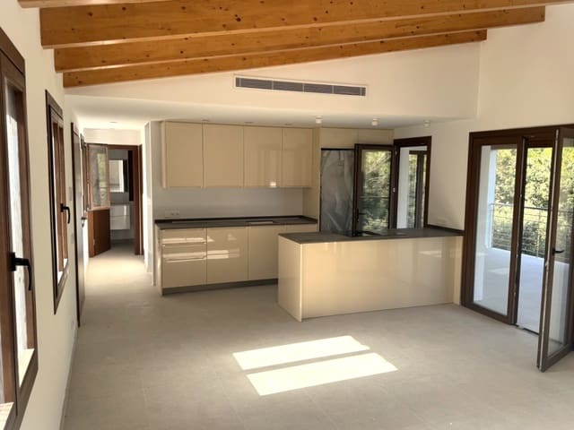 3 soverom Villa til salgs i Mal Pas-Bon Aire, Alcúdia med svømmebasseng - € 950 000 (Ref: 9415486)