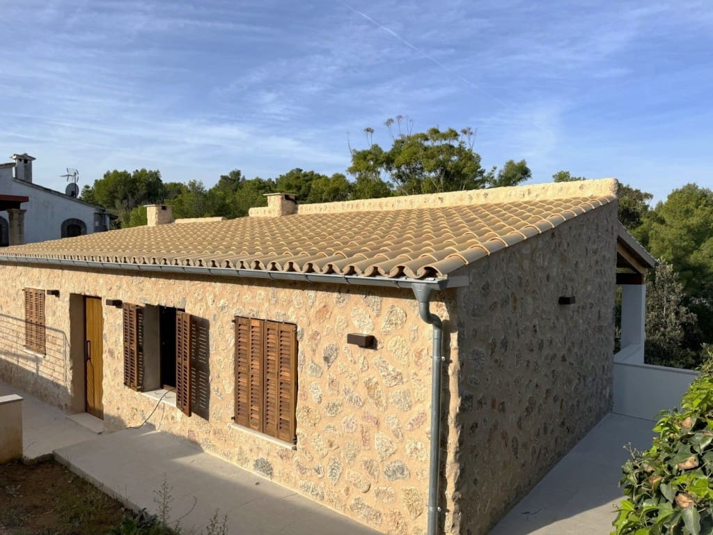 3 bedroom Villa for sale in Mal Pas-Bon Aire with pool - € 950,000 (Ref: 9415486)