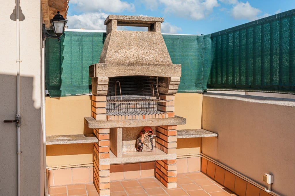 4 sovrum Takvåning till salu i Son Caliu med pool garage - 895 000 € (Ref: 9426902)