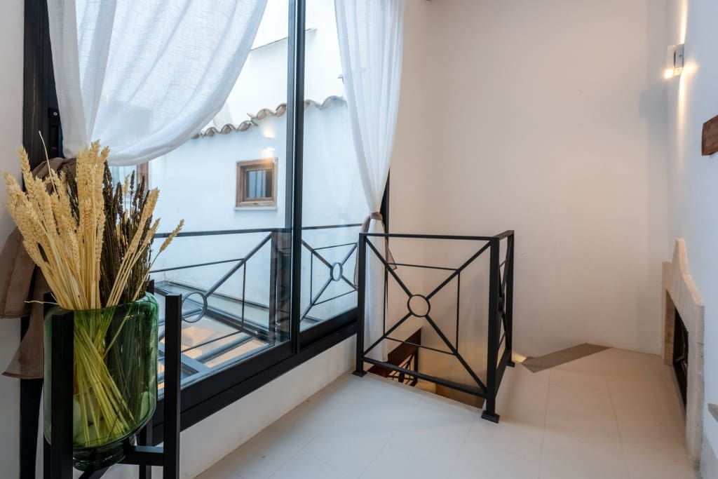 4 sypialnia Dom na sprzedaż w Palma de Mallorca z basenem garażem - 2 480 000 € (Ref: 9439505)