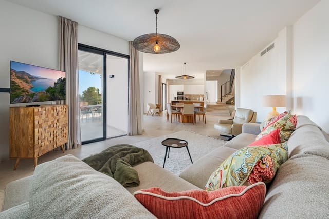 4 makuuhuone Huvila myytävänä paikassa Costa d'en Blanes, Calvià mukana uima-altaan 
autotalli - 3 900 000 € (Ref: 9445853)