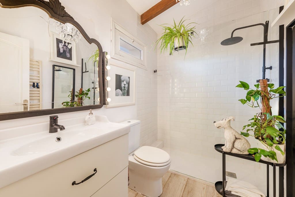 Finca/Casa Rural de 4 habitaciones en Sencelles en venta con piscina - 1.800.000 € (Ref: 9461130)