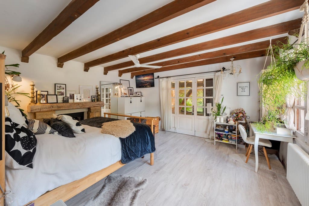 Finca/Casa Rural de 4 habitaciones en Sencelles en venta con piscina - 1.800.000 € (Ref: 9461130)