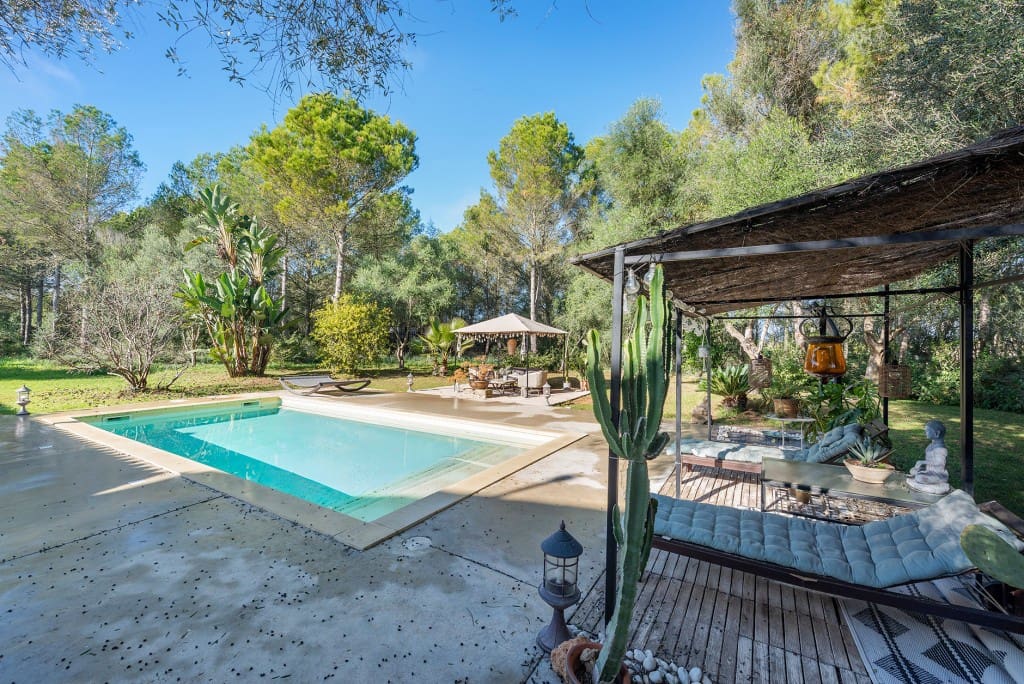 Finca/Casa Rural de 4 habitaciones en Sencelles en venta con piscina - 1.800.000 € (Ref: 9461130)