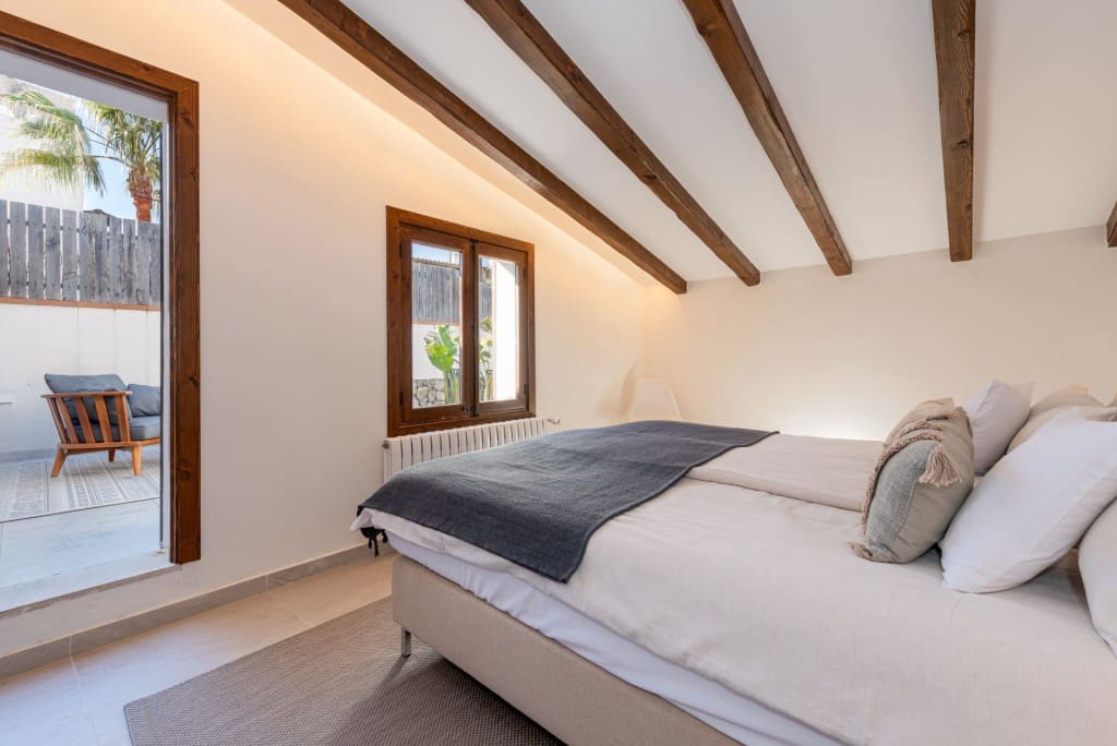 3 quarto Casa em Banda para venda em Pollensa / Pollenca com piscina - 1 735 000 € (Ref: 9461131)