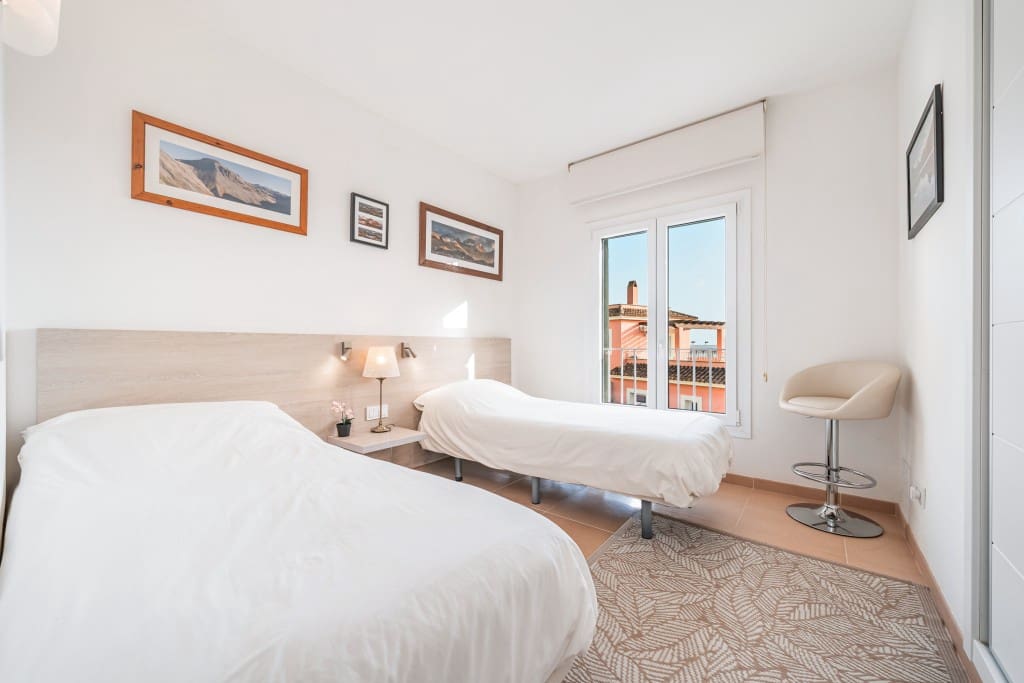 2 bedroom Apartment for sale in Sa Rapita / La Rapita with pool garage - € 480,000 (Ref: 9468143)