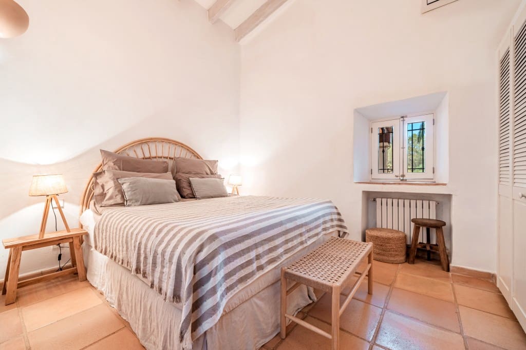 7 bedroom Finca/Country House for sale in Felanitx with pool garage - € 3,250,000 (Ref: 9470453)