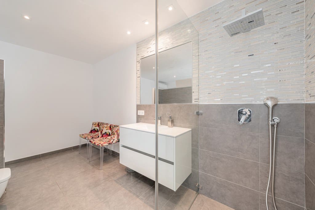 4 makuuhuone Huvila myytävänä paikassa El Toro / Port Adriano mukana uima-altaan 
autotalli - 2 660 000 € (Ref: 9470454)