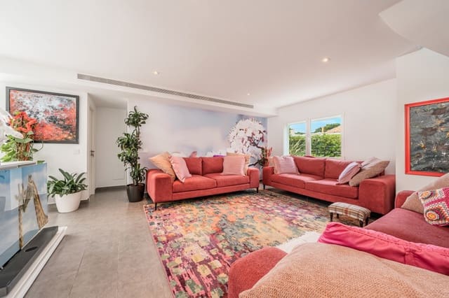 4 makuuhuone Huvila myytävänä paikassa El Toro / Port Adriano, Calvià mukana uima-altaan 
autotalli - 2 660 000 € (Ref: 9470454)