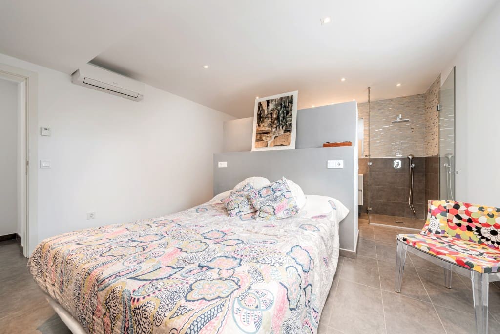 4 makuuhuone Huvila myytävänä paikassa El Toro / Port Adriano mukana uima-altaan 
autotalli - 2 660 000 € (Ref: 9470454)