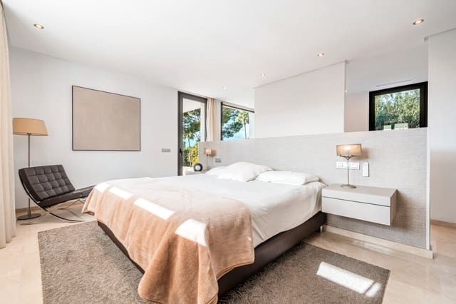 5 soveværelse Villa til salg i Santa Ponsa, Calvià med swimmingpool - € 4.900.000 (Ref: 9488184)