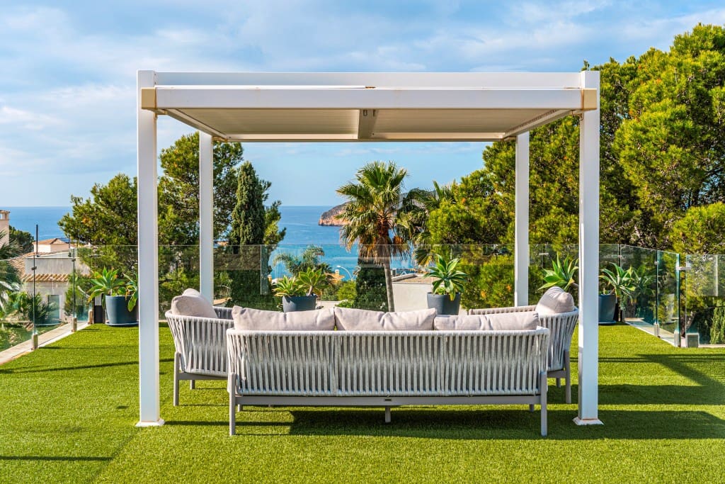 5 soveværelse Villa til salg i Santa Ponsa med swimmingpool - € 4.900.000 (Ref: 9488184)