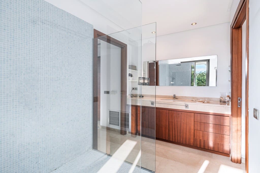 5 soveværelse Villa til salg i Santa Ponsa med swimmingpool - € 4.900.000 (Ref: 9488184)