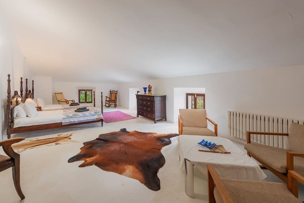 Finca/Casa Rural de 6 habitaciones en Caimari en venta con piscina garaje - 4.950.000 € (Ref: 9496882)