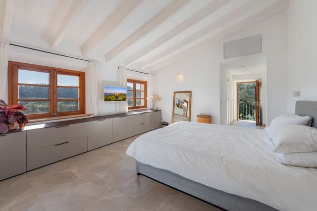 5 makuuhuone Maalaistalo myytävänä paikassa Pollensa / Pollença mukana 
autotalli - 2 995 000 € (Ref: 9523981)