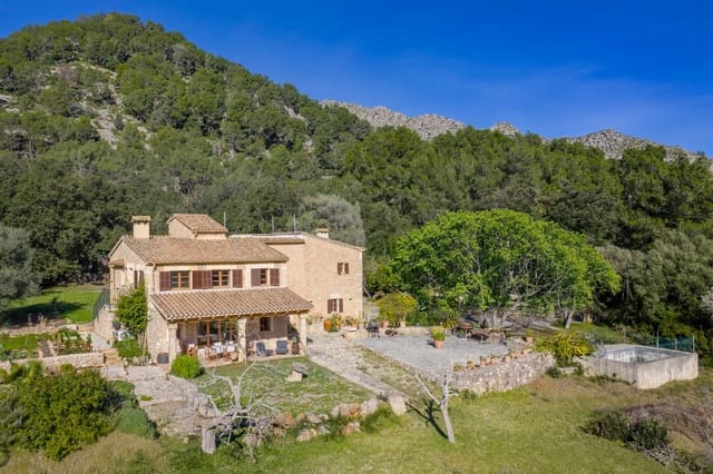 5 makuuhuone Maalaistalo myytävänä paikassa Pollensa / Pollença mukana 
autotalli - 2 995 000 € (Ref: 9523981)