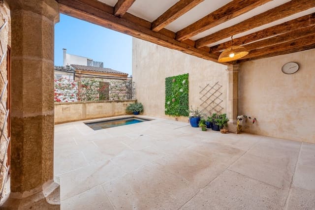 Casa de 3 habitaciones en Pollensa / Pollença en venta con piscina garaje - 1.595.000 € (Ref: 9529461)