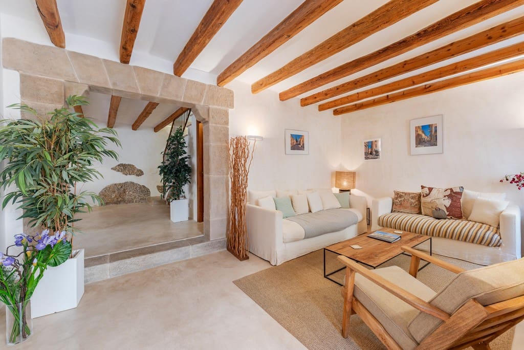 Casa de 3 habitaciones en Pollensa / Pollença en venta con piscina garaje - 1.595.000 € (Ref: 9529461)