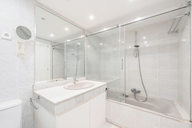 3 bedroom Apartment for sale in Palma de Mallorca with pool - € 1,100,000 (Ref: 9568045)