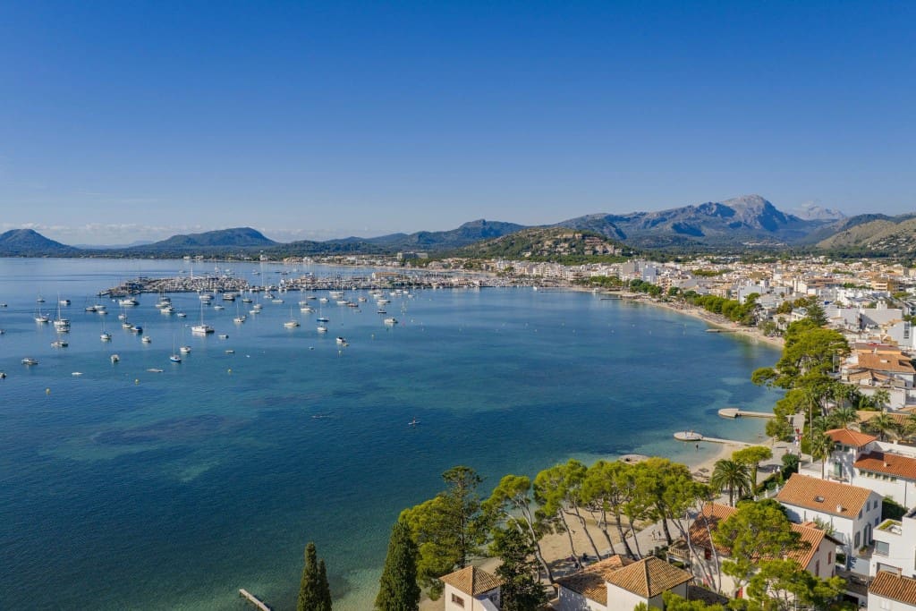 4 sypialnia Willa na sprzedaż w Pollensa / Pollenca z basenem garażem - 2 400 000 € (Ref: 9581577)