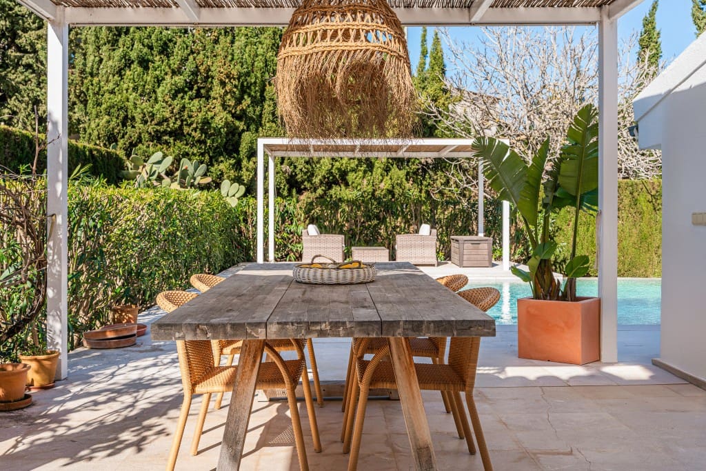 4 bedroom Villa for sale in Pollensa / Pollenca with pool garage - € 2,400,000 (Ref: 9581577)