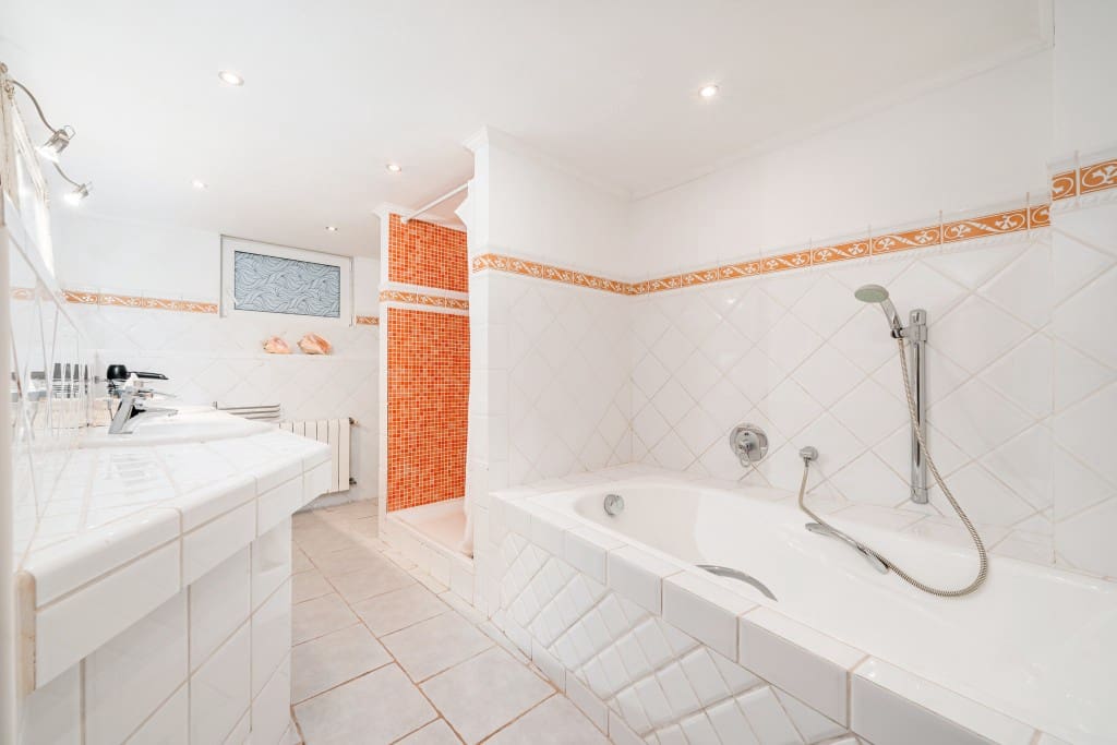 4 makuuhuone Huvila myytävänä paikassa Santa Ponsa mukana uima-altaan 
autotalli - 2 950 000 € (Ref: 9598721)