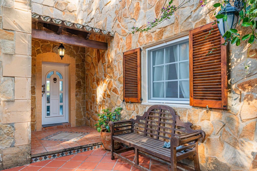 4 makuuhuone Huvila myytävänä paikassa Santa Ponsa mukana uima-altaan 
autotalli - 2 950 000 € (Ref: 9598721)