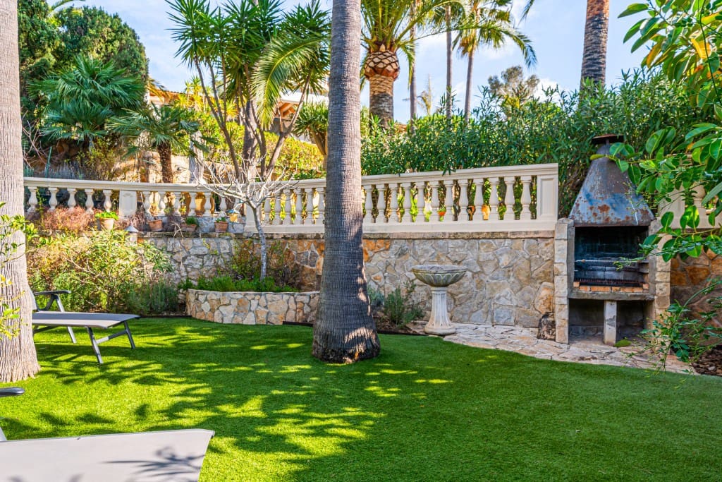 4 makuuhuone Huvila myytävänä paikassa Santa Ponsa mukana uima-altaan 
autotalli - 2 950 000 € (Ref: 9598721)