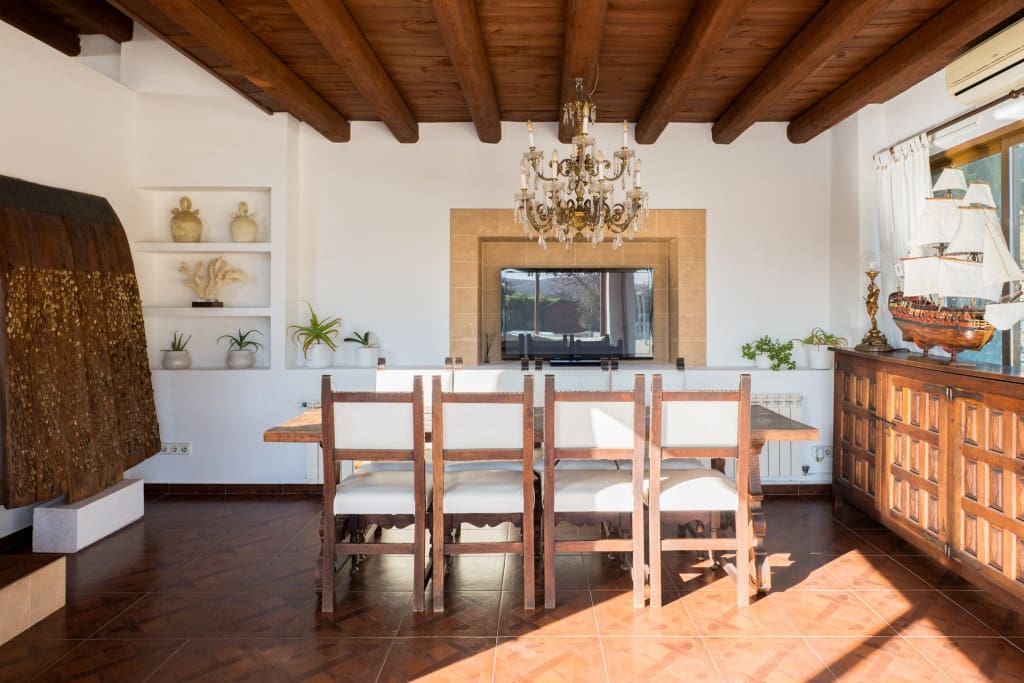 6 Zimmer Finca/Landgut zu verkaufen in Sant Joan de Labritja mit Pool Garage - 2.300.000 € (Ref: 9614749)