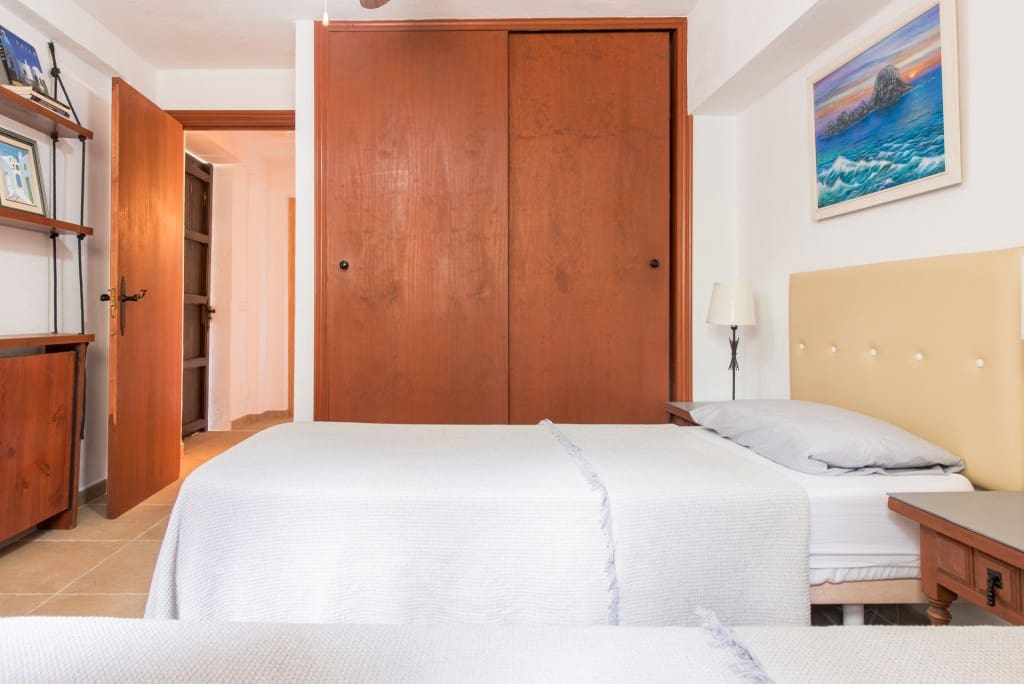 6 sypialnia Finka/Dom wiejski na sprzedaż w Sant Joan de Labritja z basenem garażem - 2 300 000 € (Ref: 9614749)