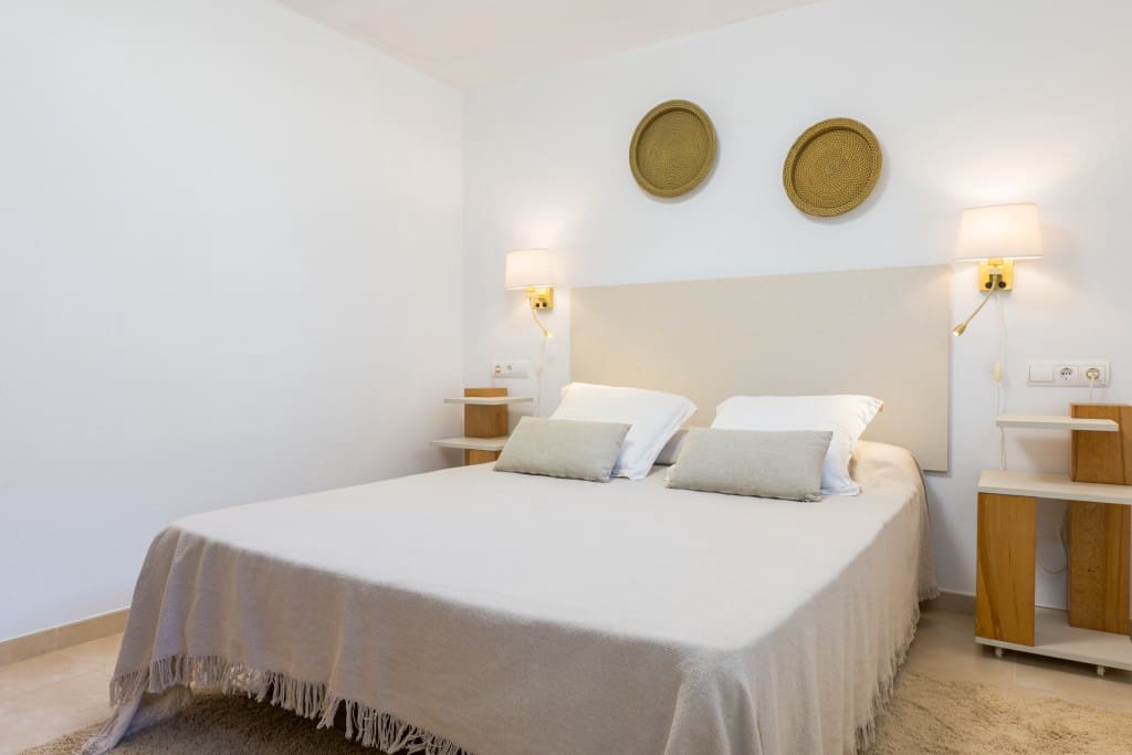 Finca/Casa Rural de 6 habitaciones en Sant Joan de Labritja en venta con piscina garaje - 2.300.000 € (Ref: 9614749)