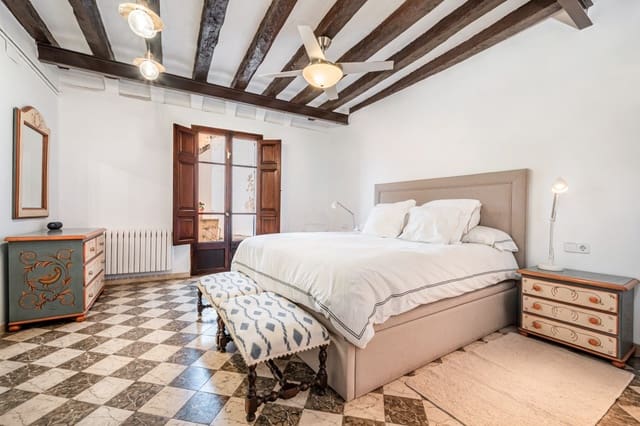 6 bedroom Apartment for sale in Palma de Mallorca - € 3,000,000 (Ref: 9625344)