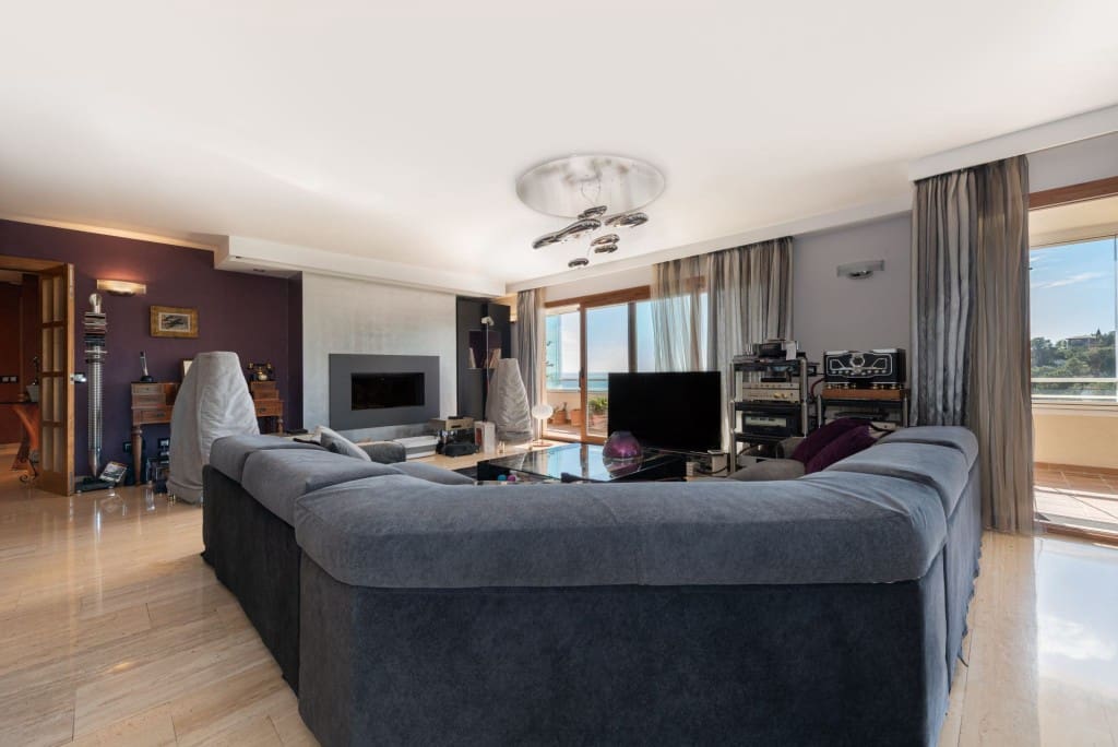 Ático de 4 habitaciones en Cas Catala en venta con piscina garaje - 1.890.000 € (Ref: 9627239)